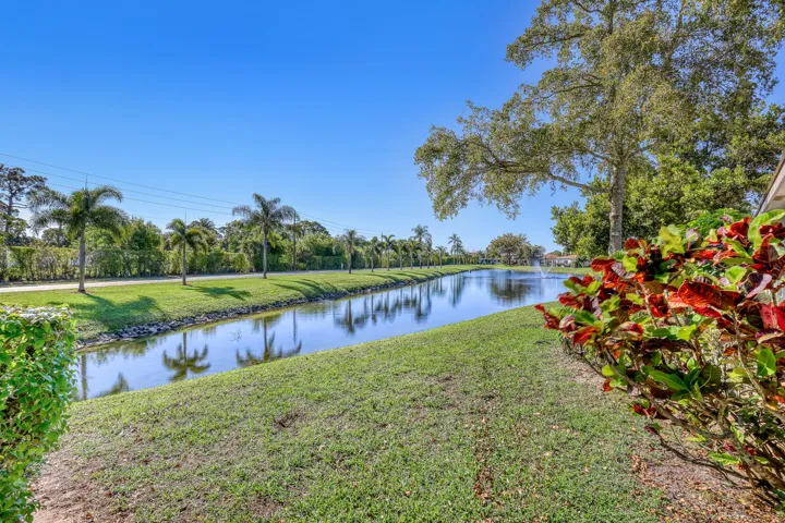13841 Royal Palm #A (32)