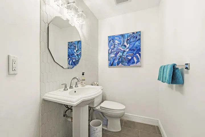 Powder Room