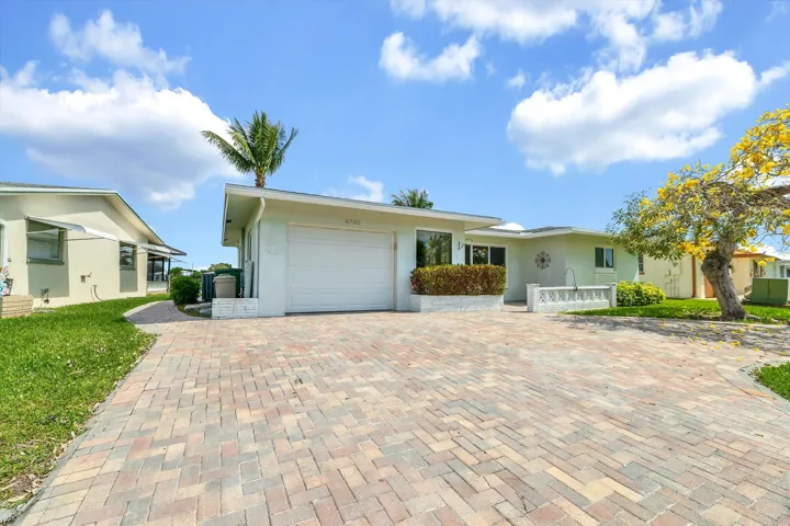 01-6705 NW 58th Court-1