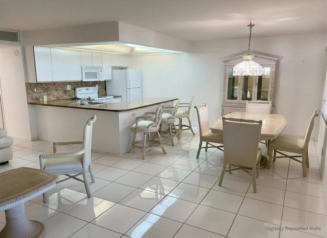 Exceptionally comfortable living with tropical garden views from every window
Public
