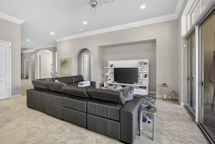 35-web-or-mls-Photos_1022