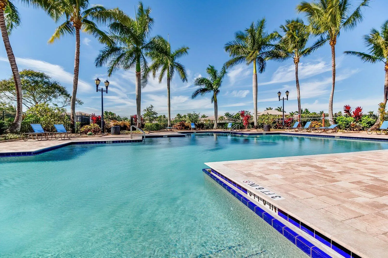 053-4621WindwardCoveLane-Wellington-FL-3