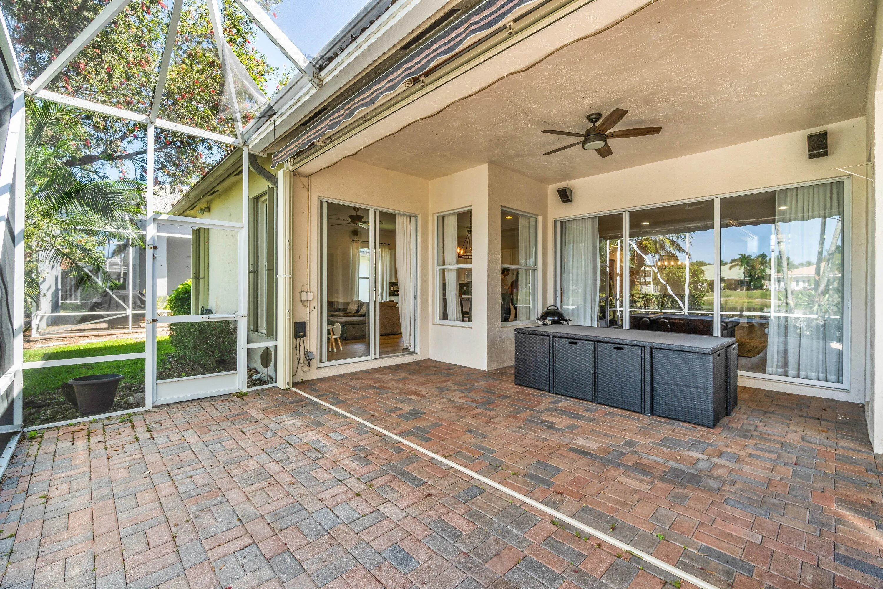 040-4621WindwardCoveLane-Wellington-FL-3