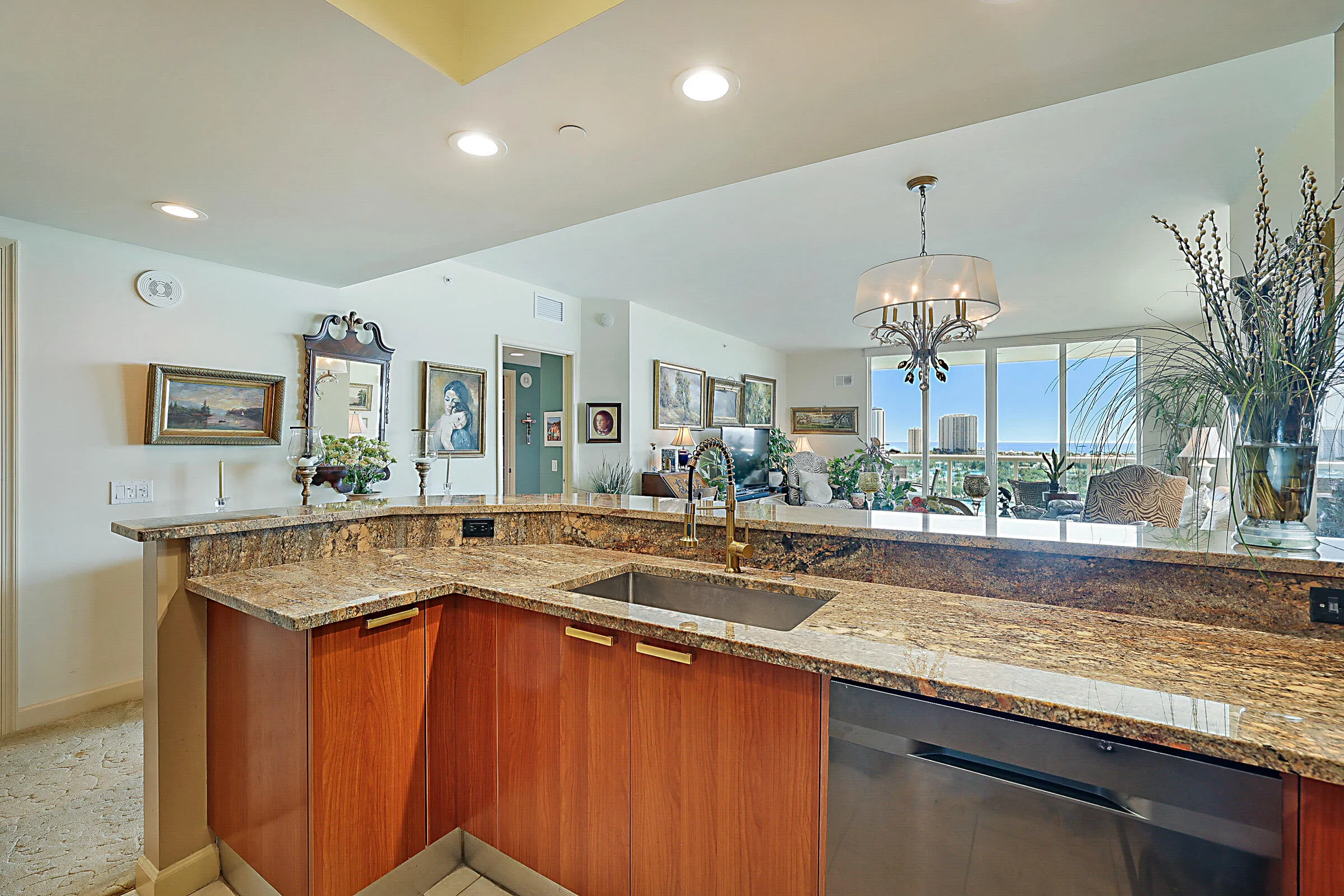 LARGE COUNTER TOPS