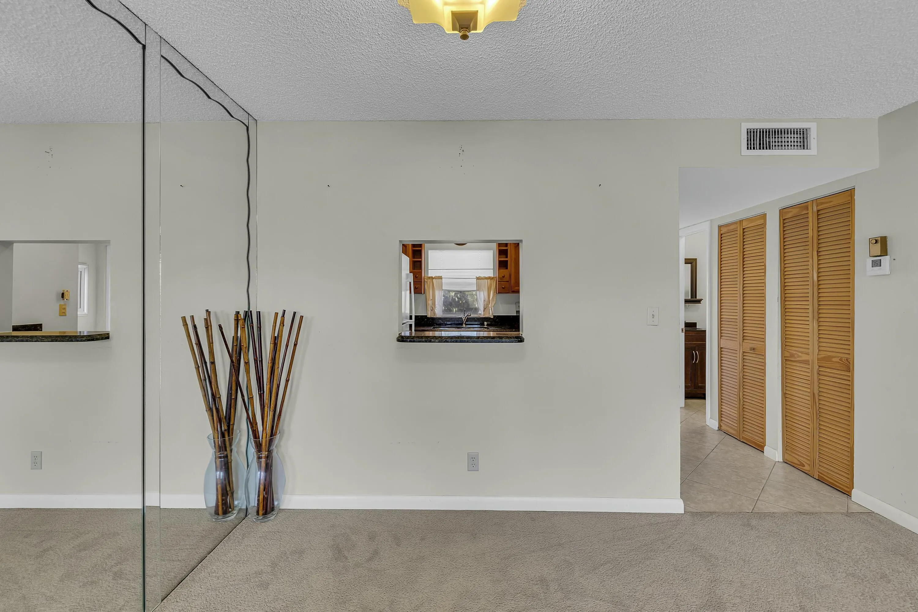 DINING ROOM AREA