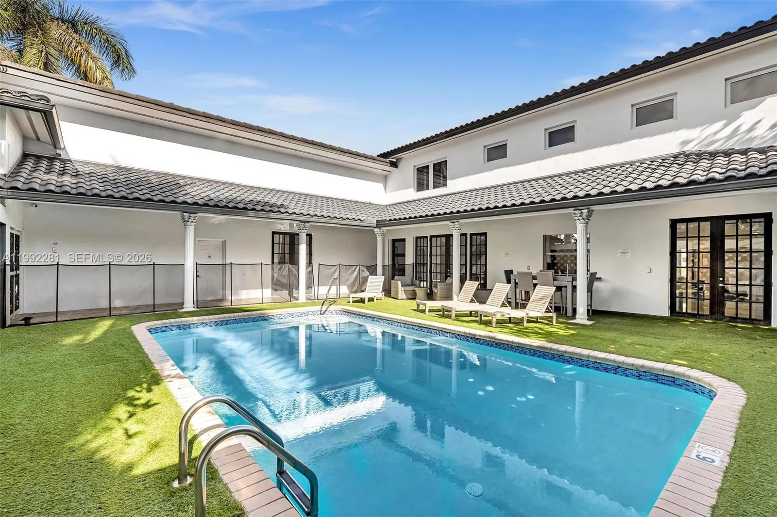 Property photo 44