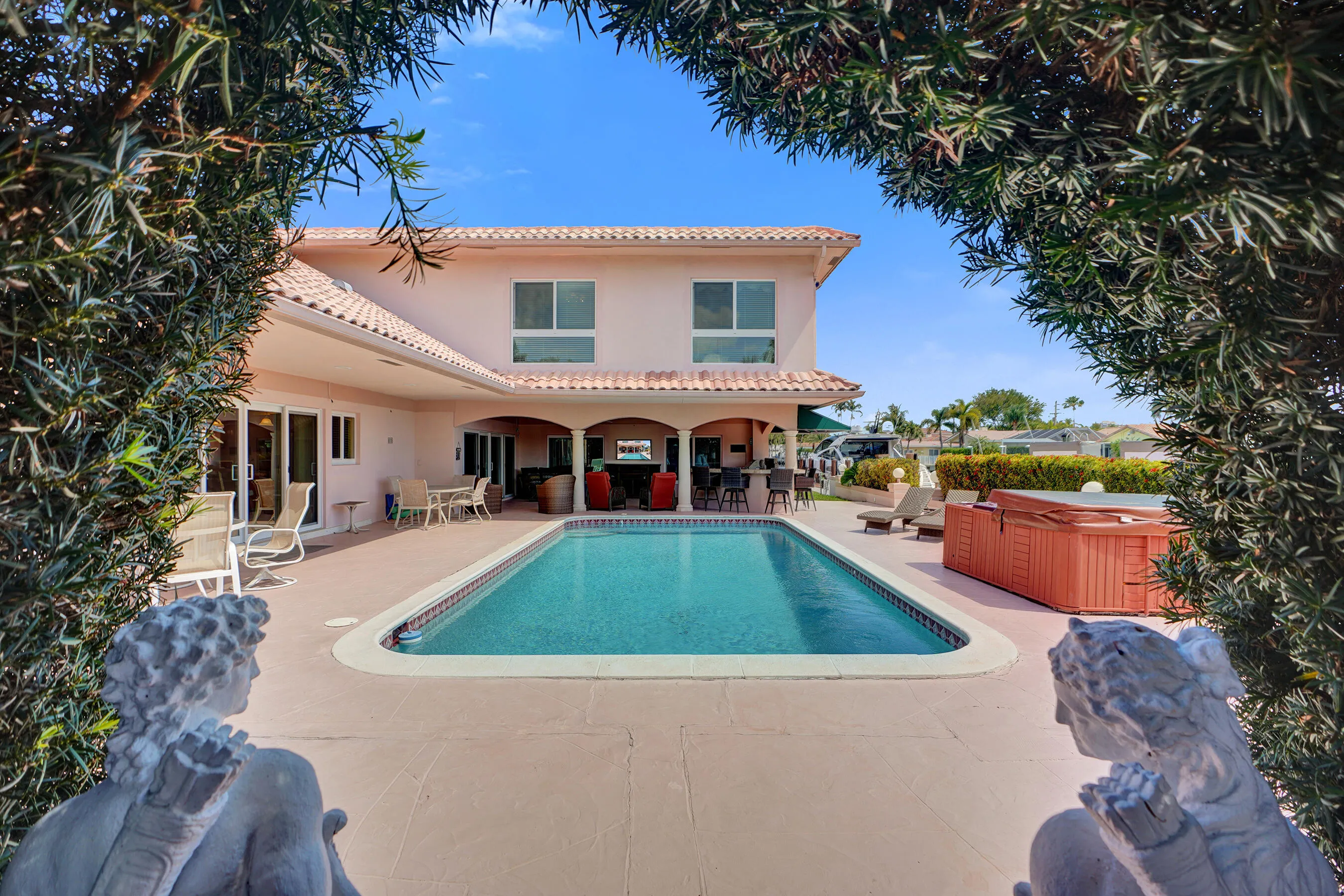 Property photo 35