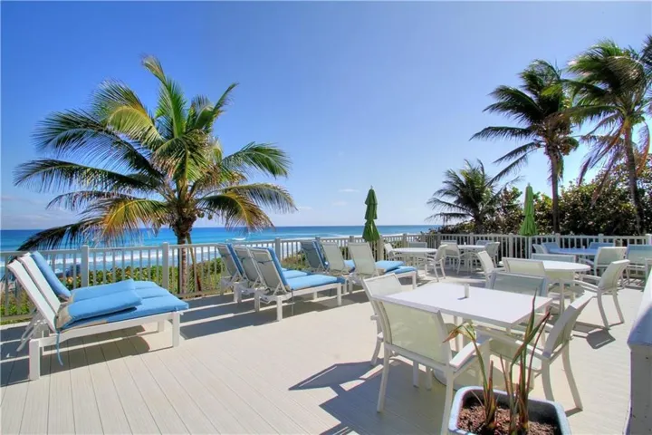 Beach Area Deck