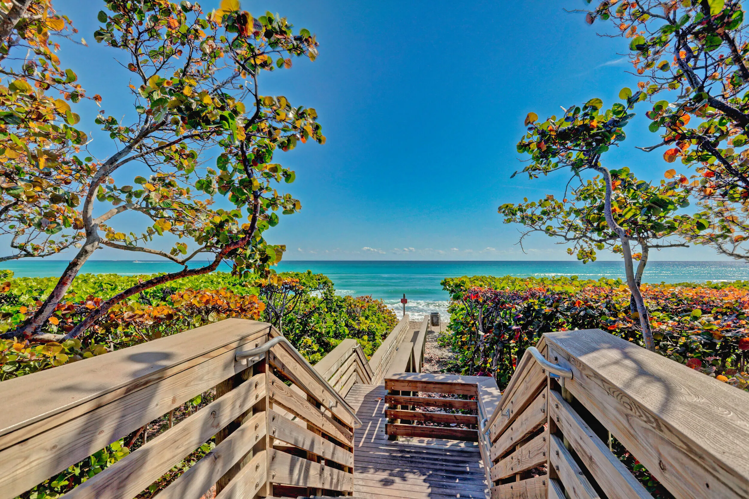 ENTRY TO BEACH