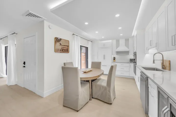 Kitchen/Dining