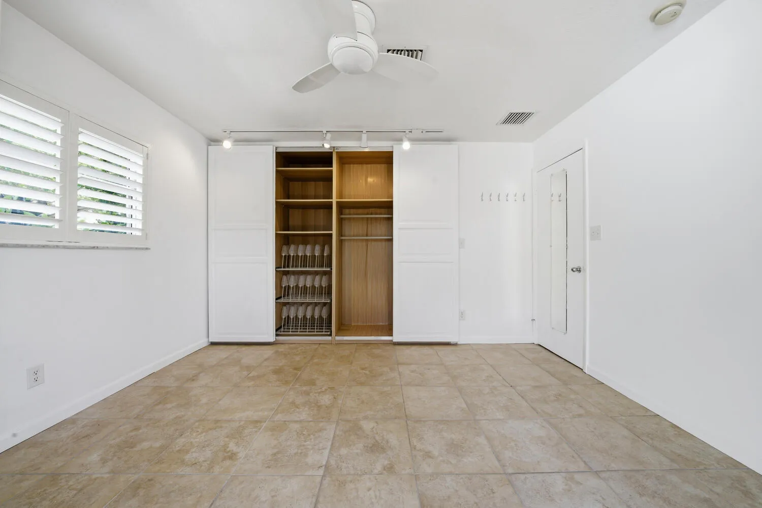 1200 NE 17th Ct #1 Fort Lauderdale, Fl
