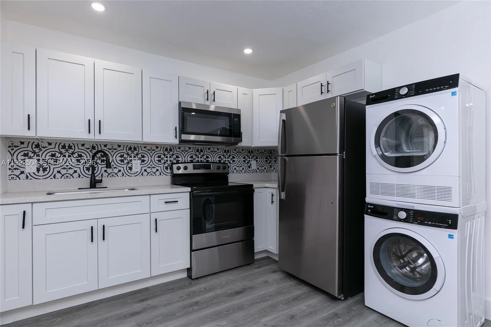 Property photo 38