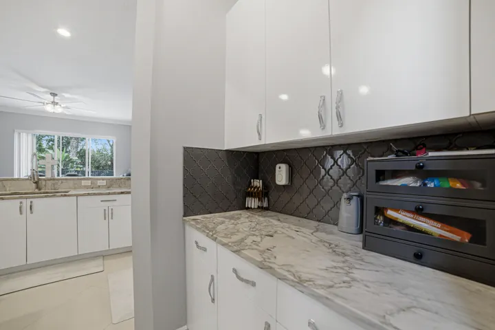 Kitchen-Sidebar
