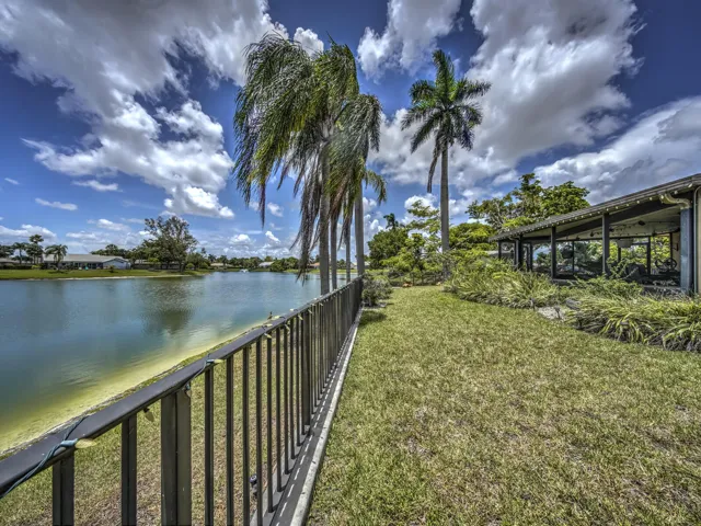 7625 Sunflower Dr Margate FL 33063 USA-0
