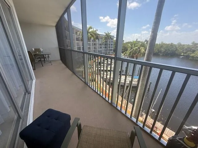 wrap around balcony