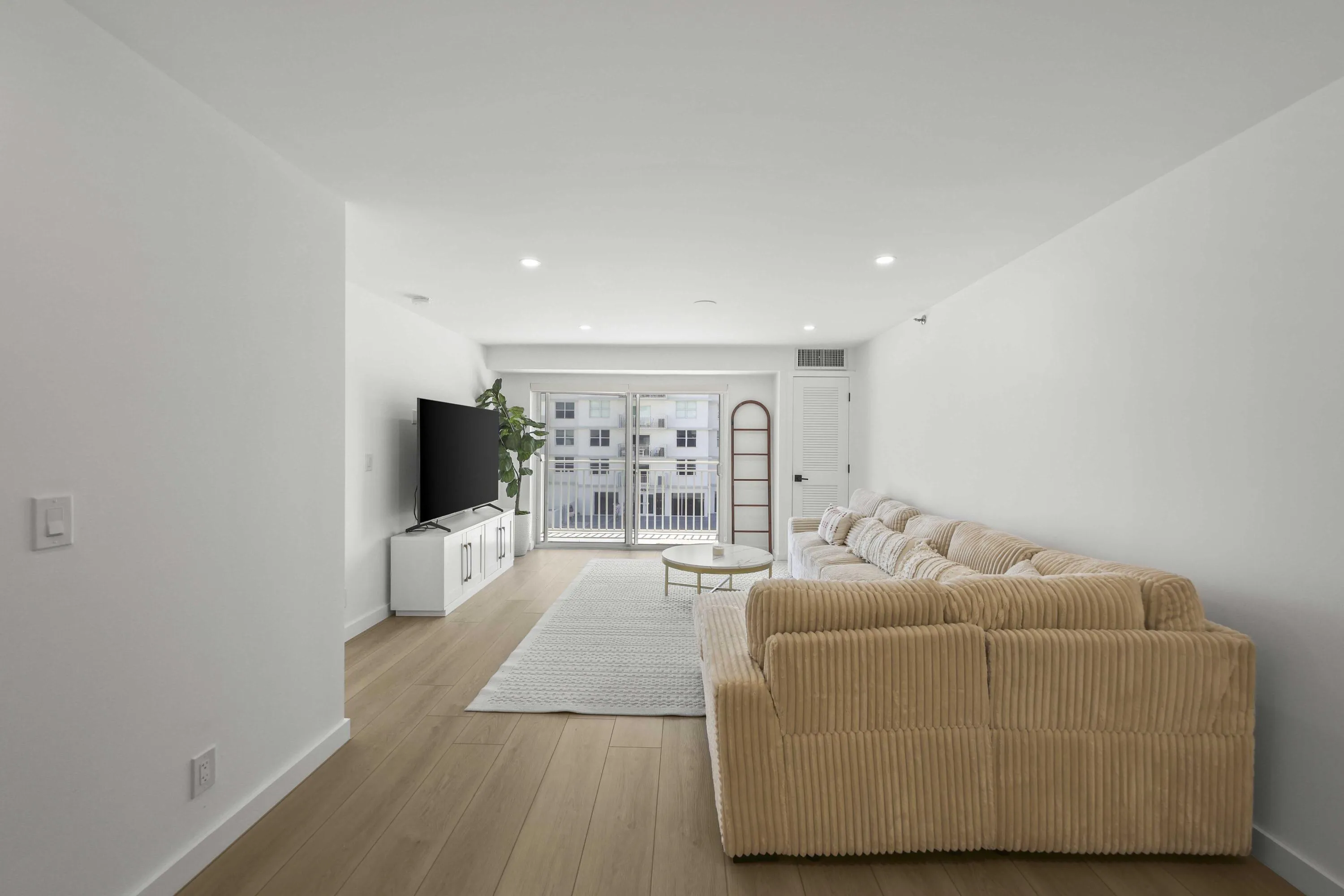 4505 S Ocean Blvd - 9