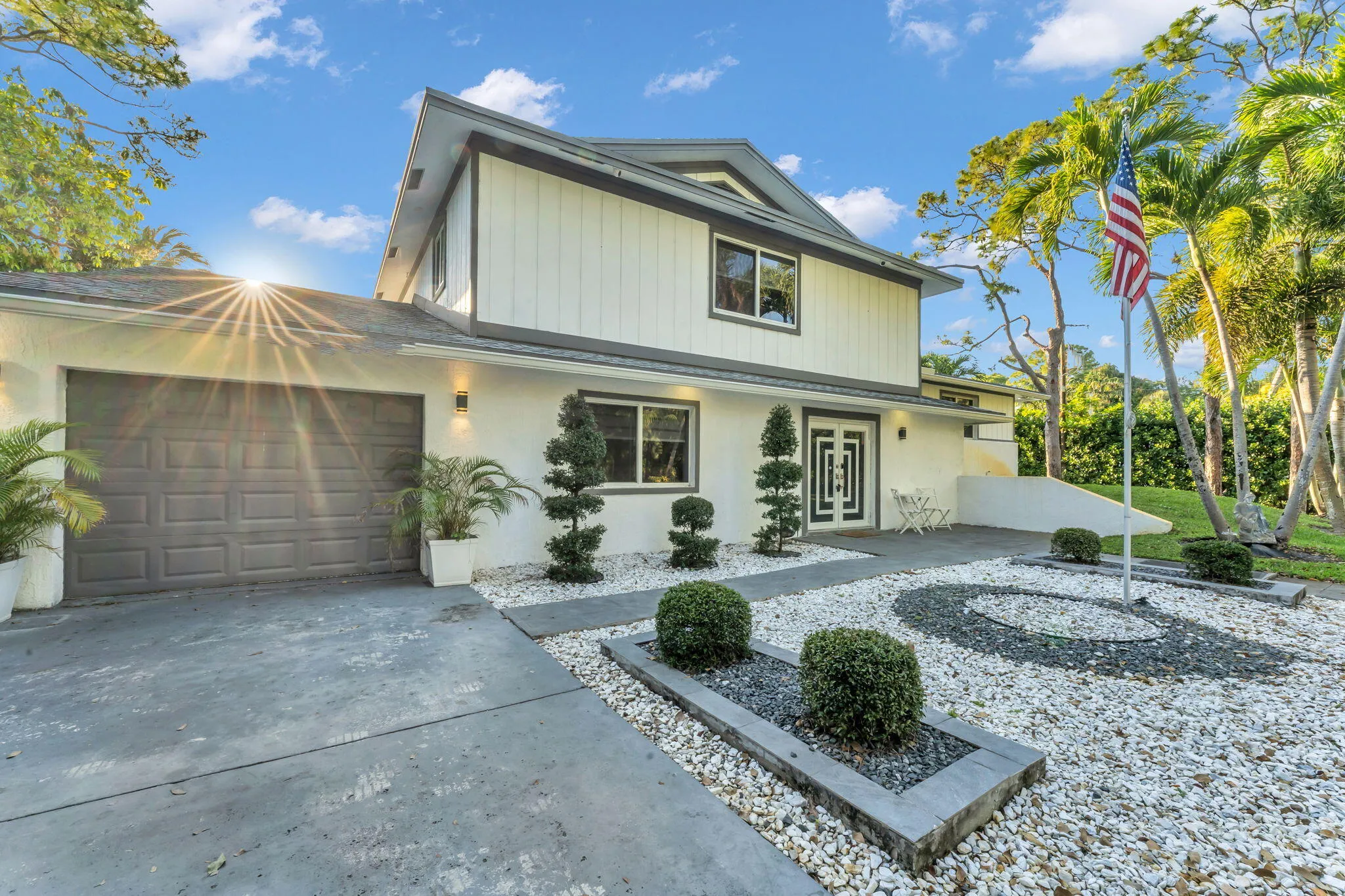 © Clark-13487 Barwick Road-001