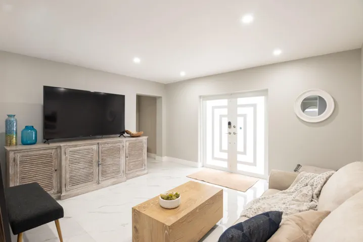 © Clark-13487 Barwick Road-003