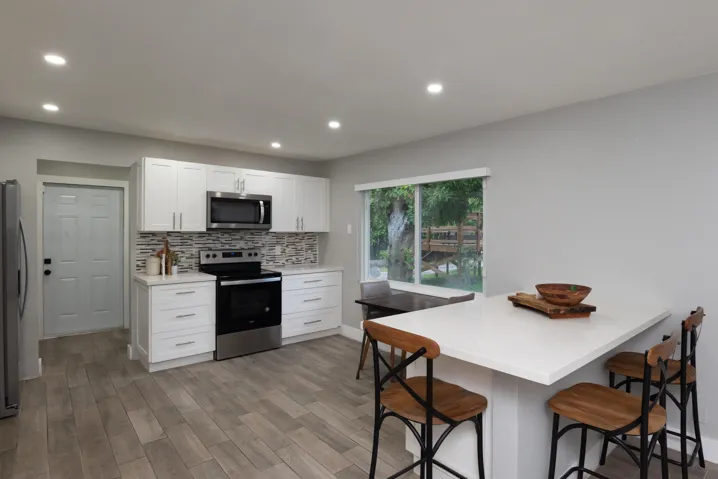 Guest House Kitchen