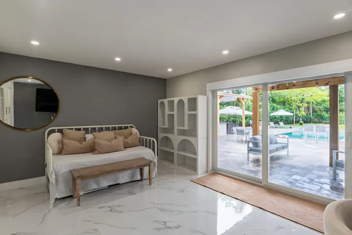 © Clark-13487 Barwick Road-008