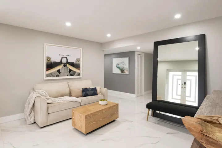 © Clark-13487 Barwick Road-001
