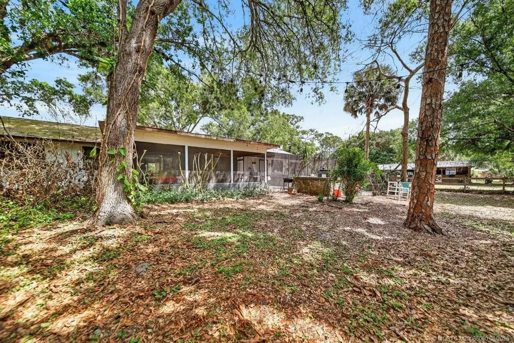 Property photo 23