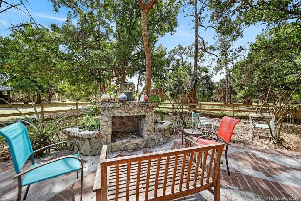 Property photo 24