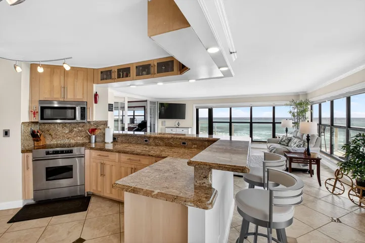 06 Open Kitchen with Direct Ocean View