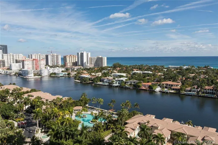 Intracostal Pool