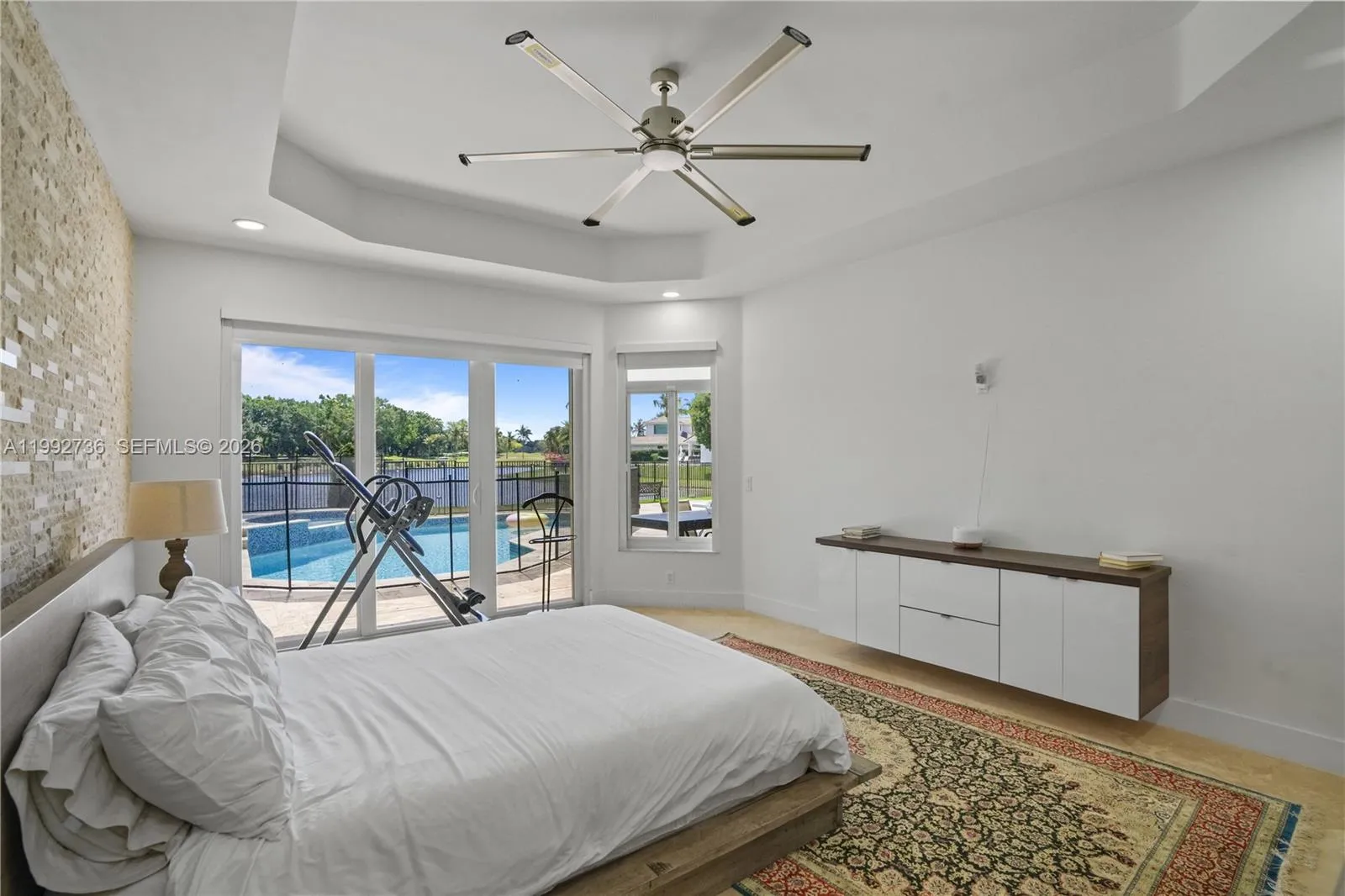 Photo 31