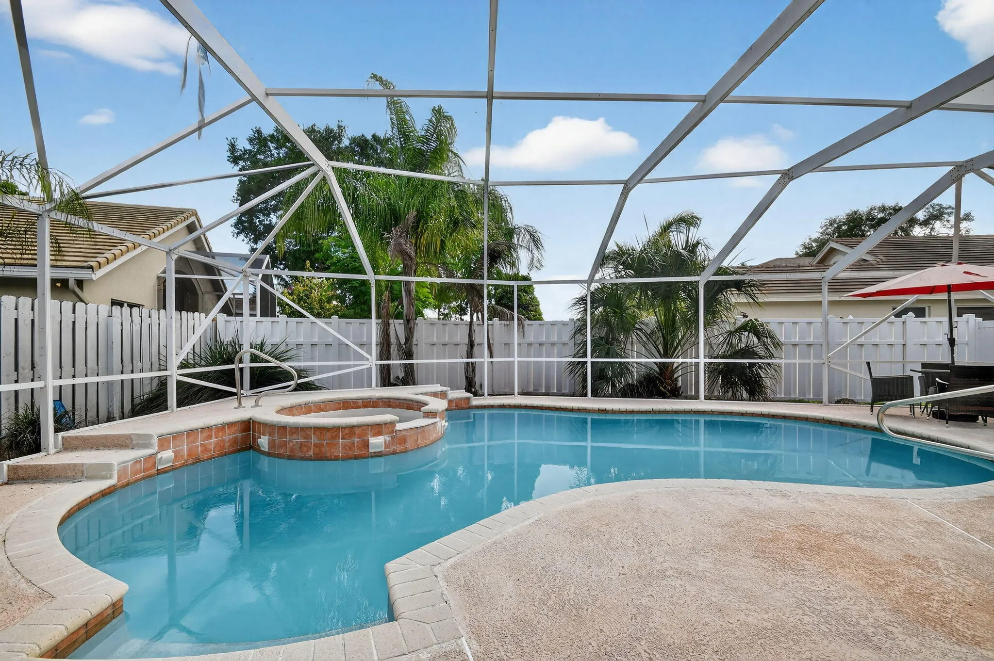 53-web-or-mls-7760 Manor Forest Ln (53)