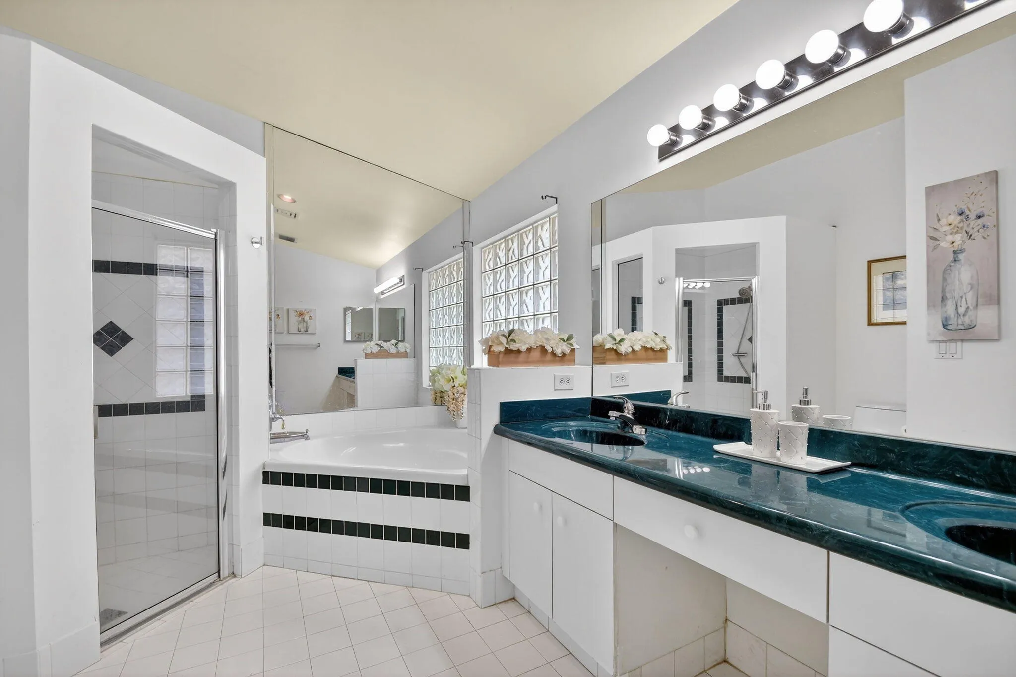 Separate Tub