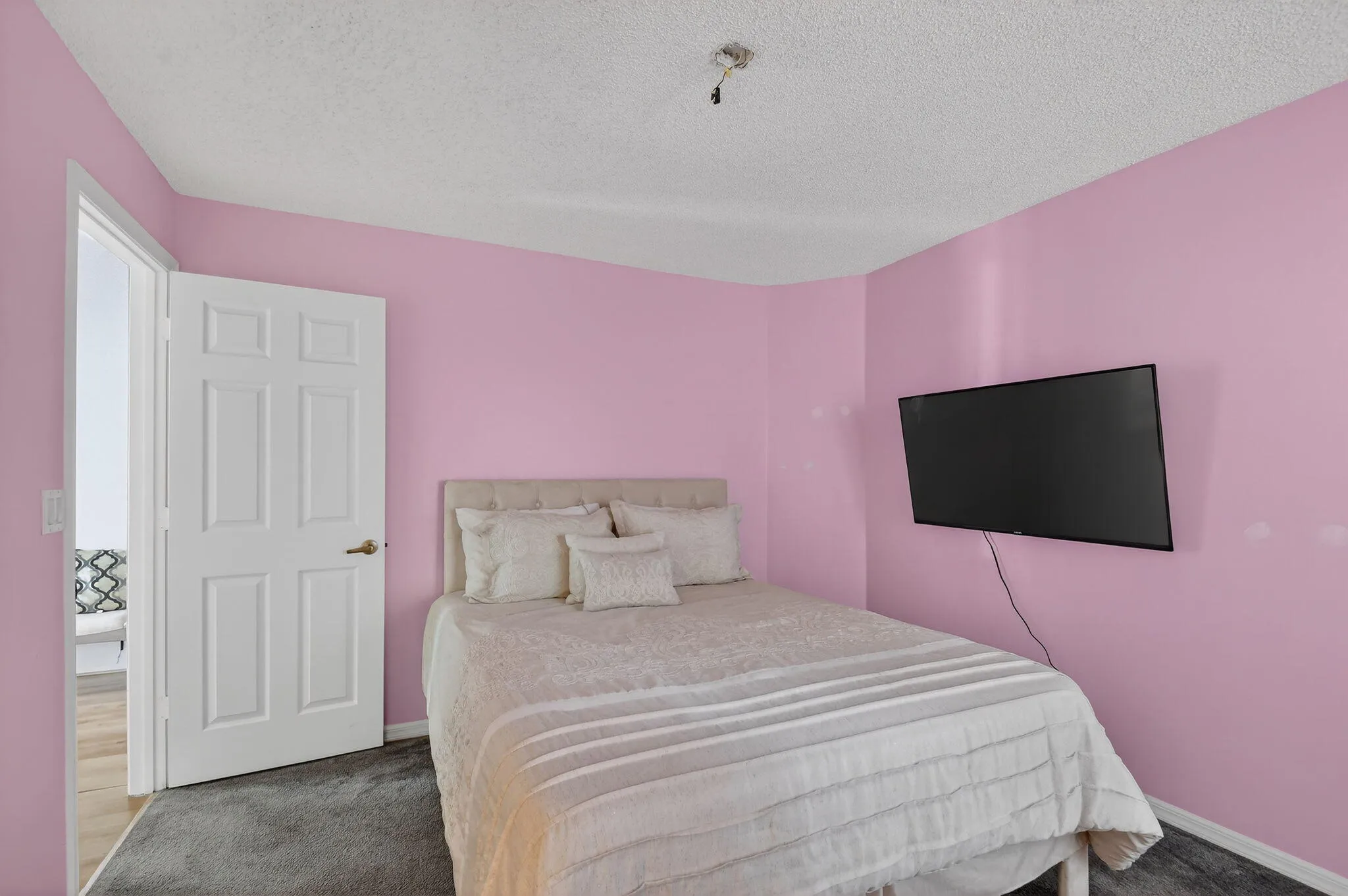 35-web-or-mls-7760 Manor Forest Ln (35)