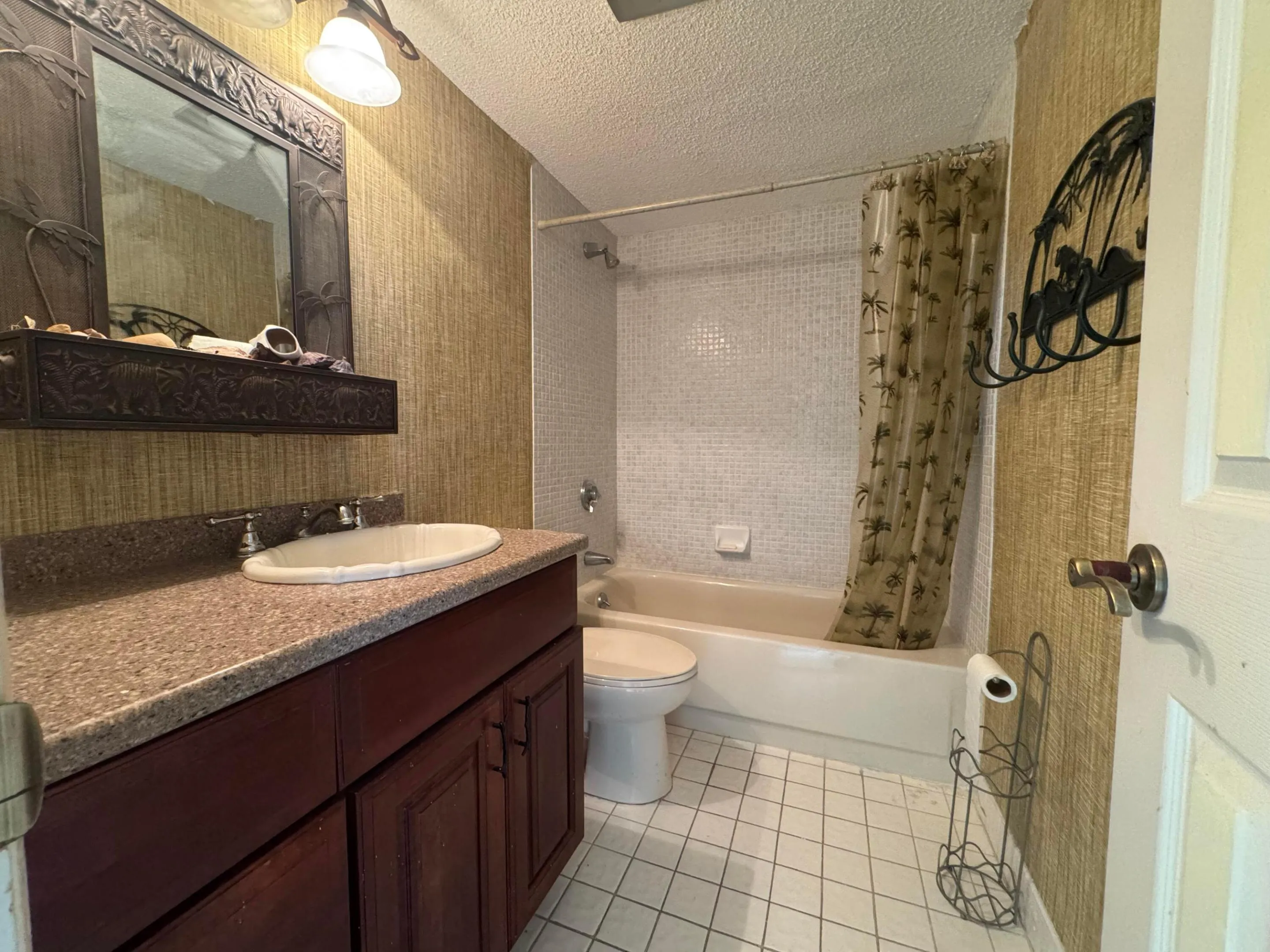 Hallway Bath