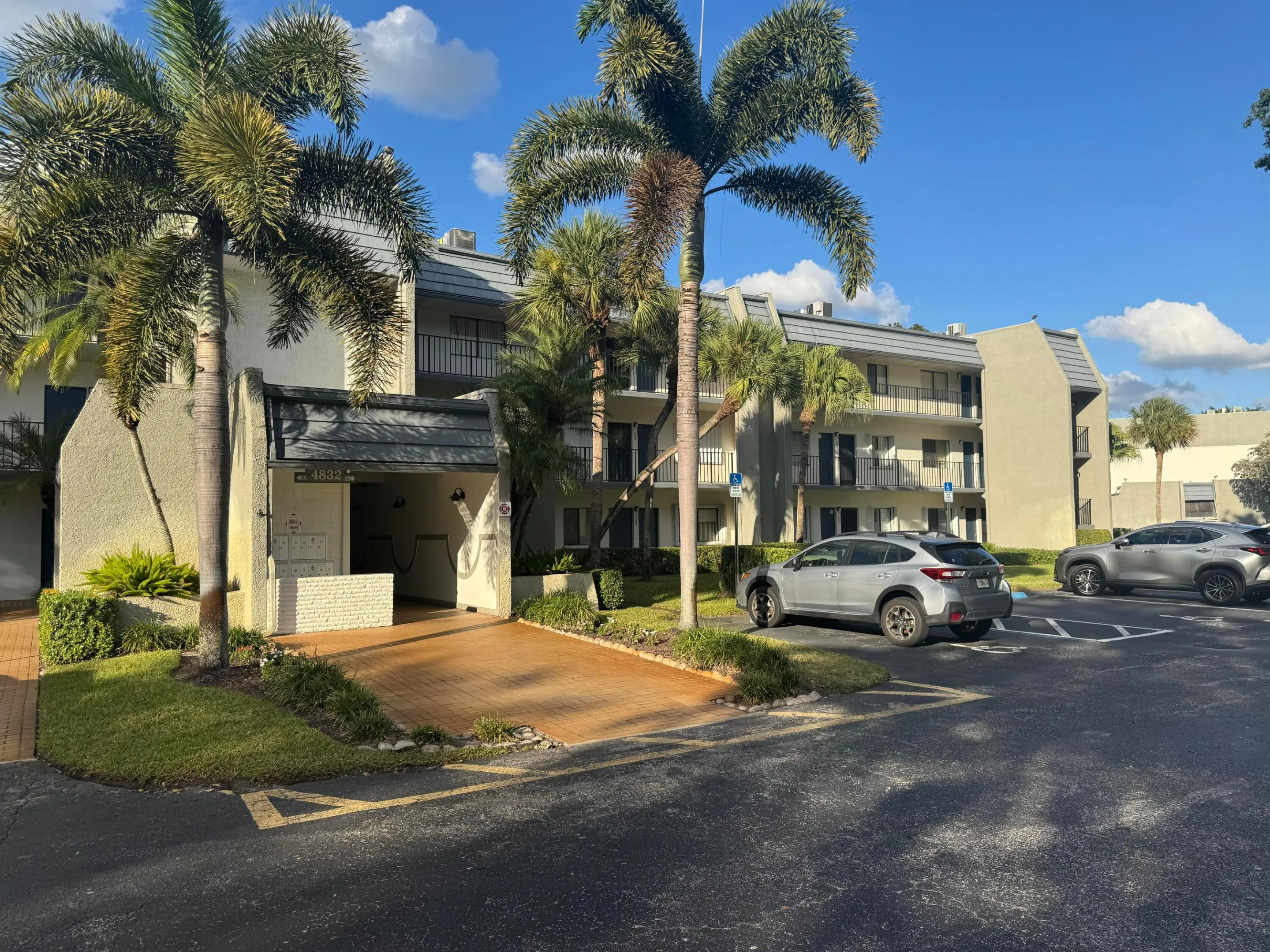 Front Exterior View