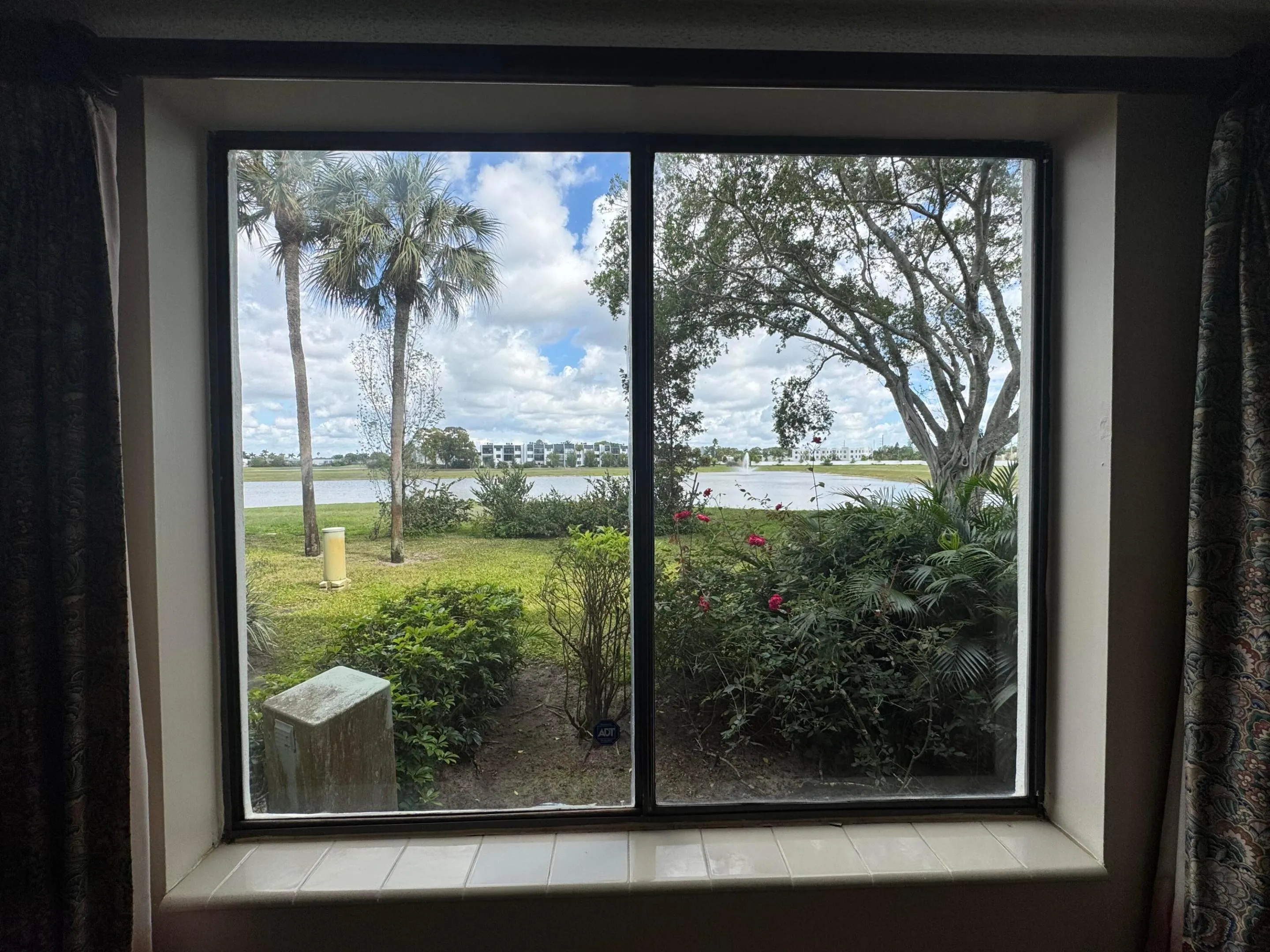 BR 3 View