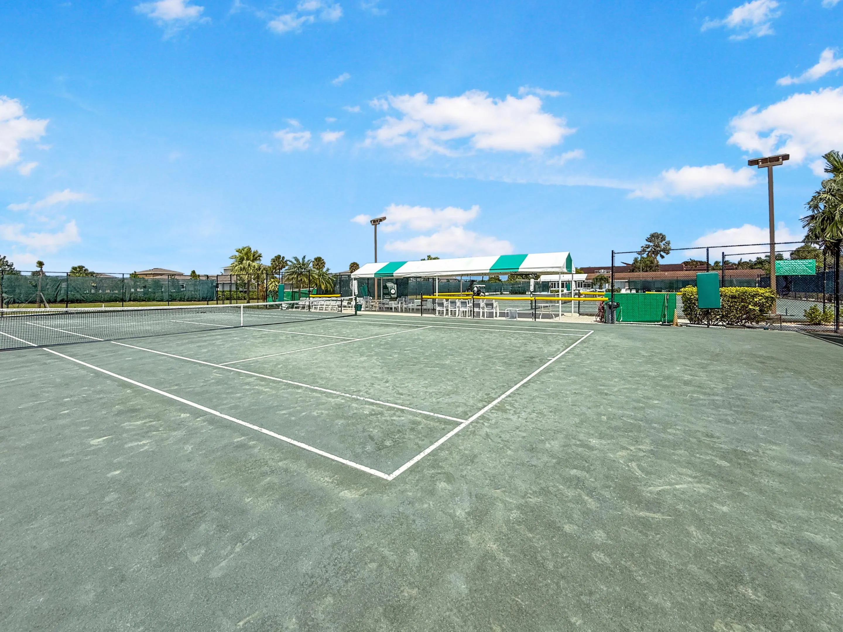 TENNIS