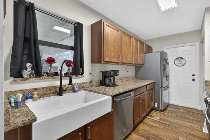 21-web-or-mls-BS1A3599