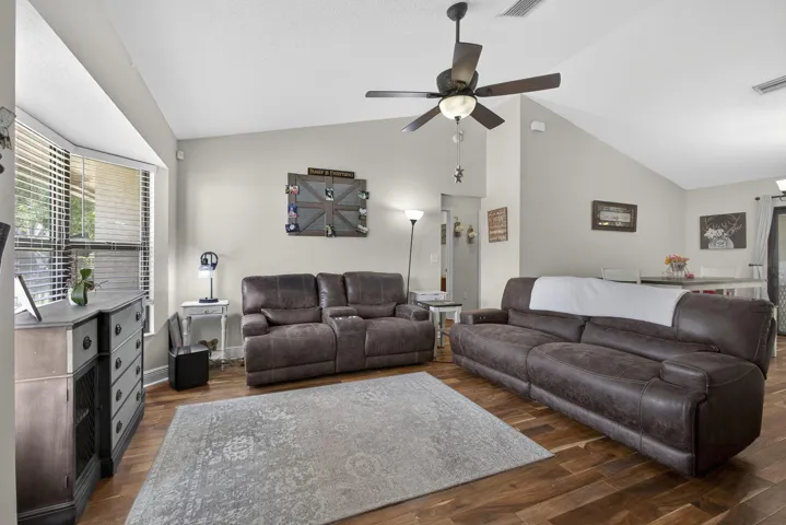 11-web-or-mls-BS1A3631