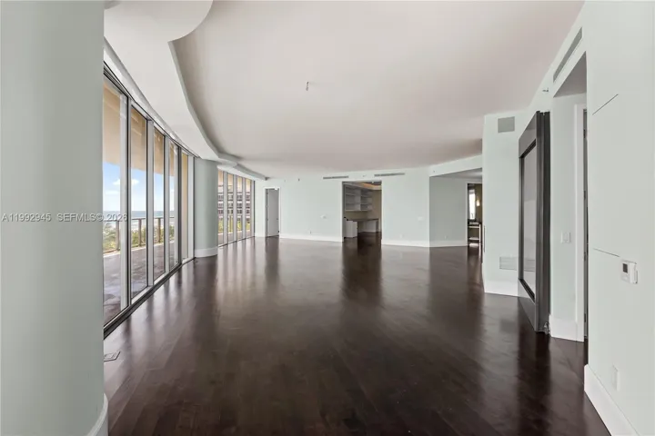 Staged option for the Dining area