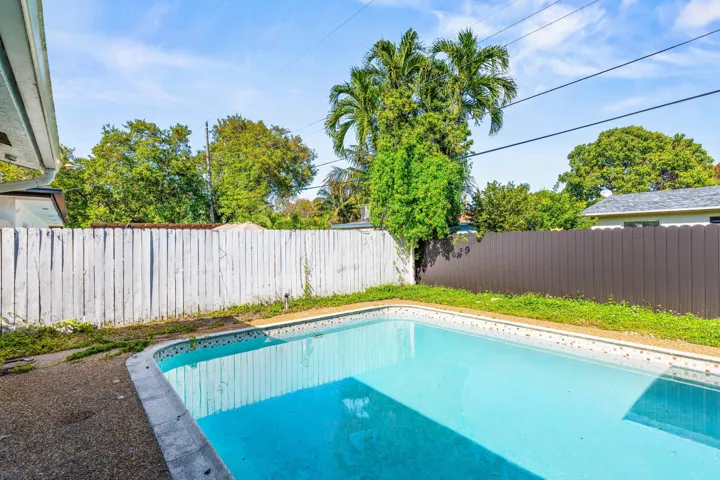 023-1121North66Terrace-Hollywood-FL-3302