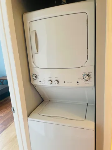 16.Laundry