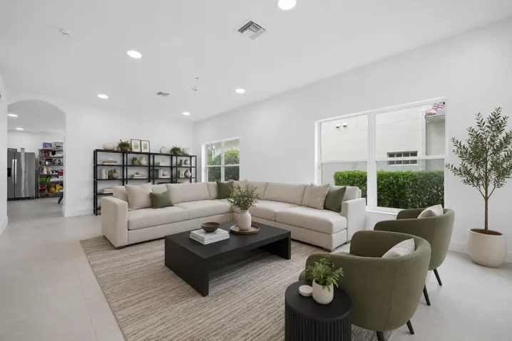 Virtually staging