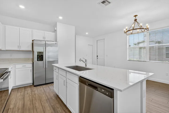 10-web-or-mls-5P1A1377