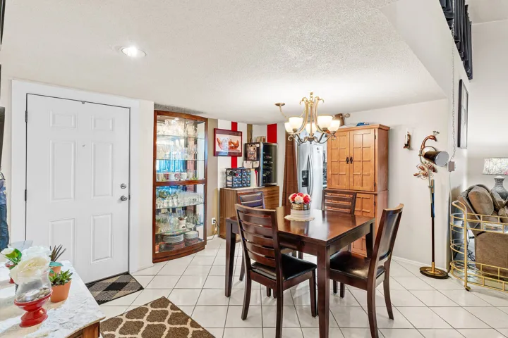 013-2561BoundbrookBoulevard-209-WestPalm