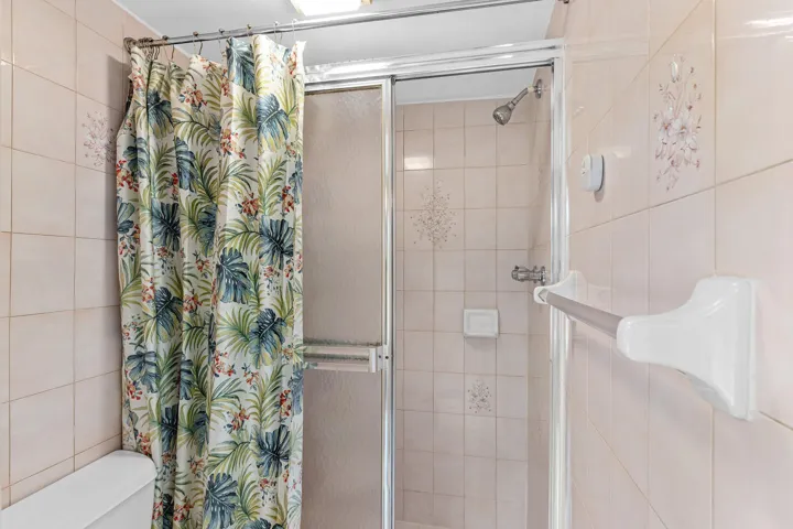 027-2561BoundbrookBoulevard-209-WestPalm