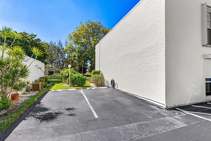 005-2561BoundbrookBoulevard-209-WestPalm