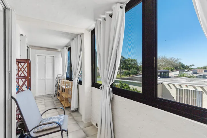 023-2561BoundbrookBoulevard-209-WestPalm