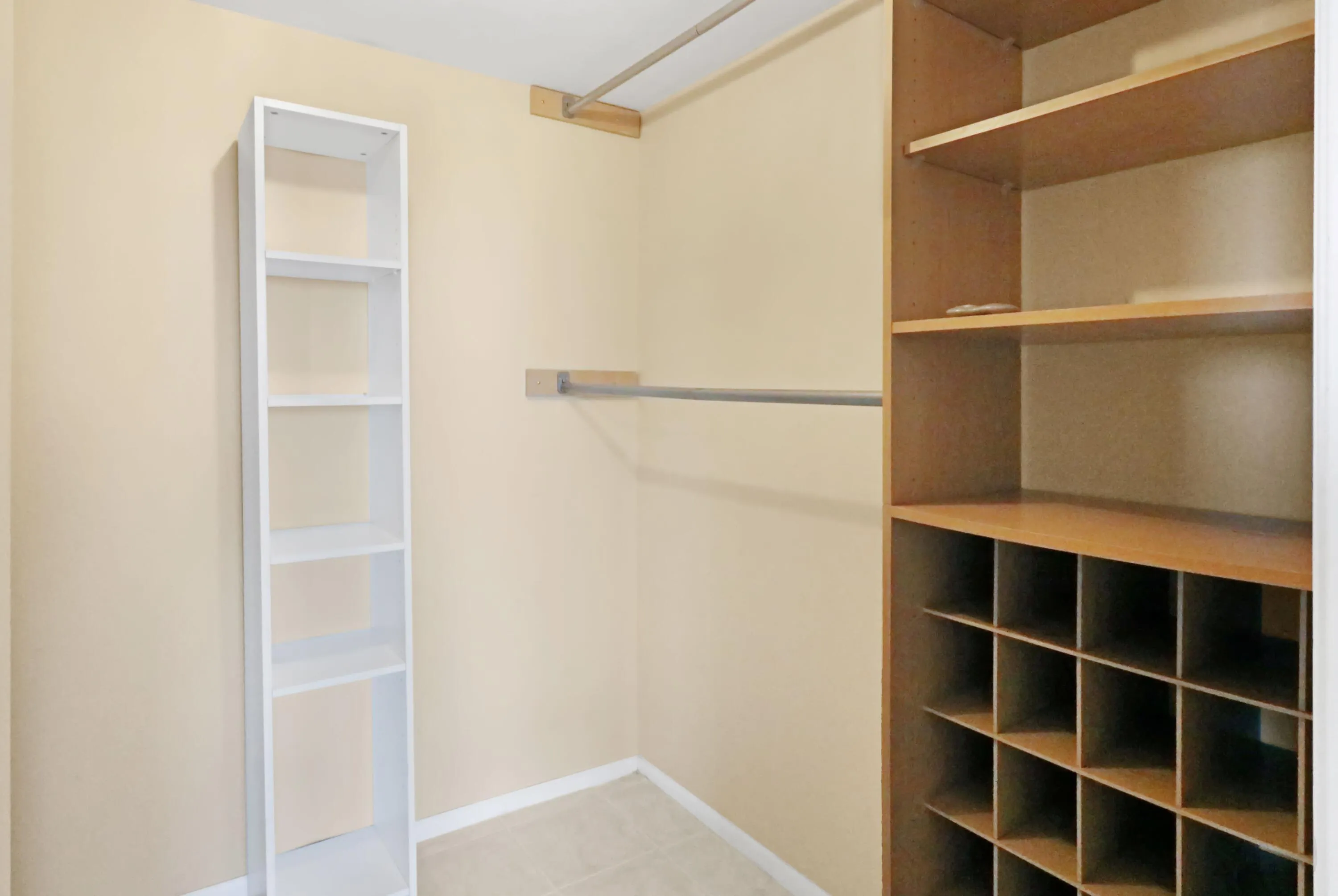 Primary Bedroom Closet