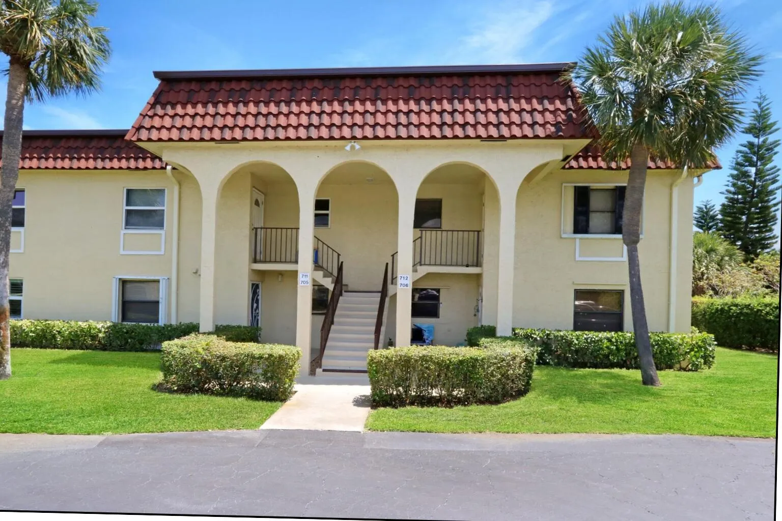 717 S US Hwy 1 Jupiter FL 33477